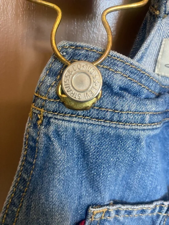 Levi's Light Blue Denim Overalls with Gold Stitching - Picture 4 of 6